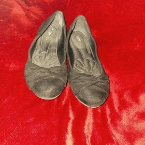 Hot Cakes Flats Size 9